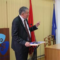В Академии прошла публичная лекция Исполнительного директора Ассоциации сельских товаропроизводителей Кыргызской Республики Саматова М