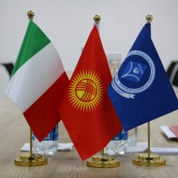 В АКАДЕМИИ СОСТОЯЛАСЬ ВСТРЕЧА СО СПЕЦИАЛЬНЫМ И ПОЛНОМОЧНЫМ МИНИСТРОМ ИТАЛИИ - КООРДИНАТОРОМ ПО ЦЕНТРАЛЬНОЙ АЗИИ г-ном ФЕДЕРИКО ФАЙЛЛА