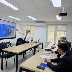 ЖЕРГИЛИКТҮҮ МАМЛЕКЕТТИК АДМИНИСТРАЦИЯ БАШЧЫЛАРЫ – АКИМДЕРИ ҮЧҮН КВАЛИФИКАЦИЯНЫ ЖОГОРУЛАТУУ КУРСТАРЫ (15-апрель)