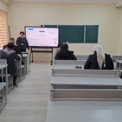 Жалал-Абад облусунда кенже топтордогу мамлекеттик жана муниципалдык кызматчылар окутуудан өтүштү