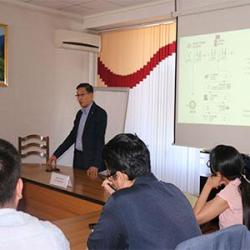 В АГУПКР прошел семинар для государственных и муниципальных служащих Кыргызской Республики об условиях поступления и обучения в АГУП РК